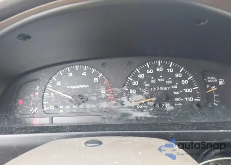 1998 Toyota 4Runner Sr5 V6 Limited z USA, uszkodzony, nr VIN JT3HN87R5W9015397